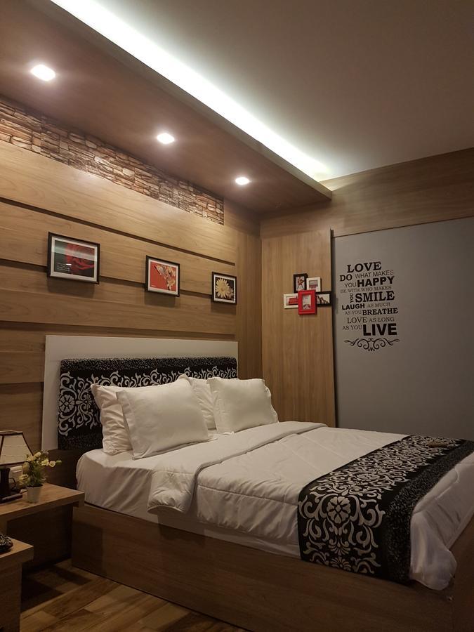 Lawaka Hotel Ampana Екстер'єр фото